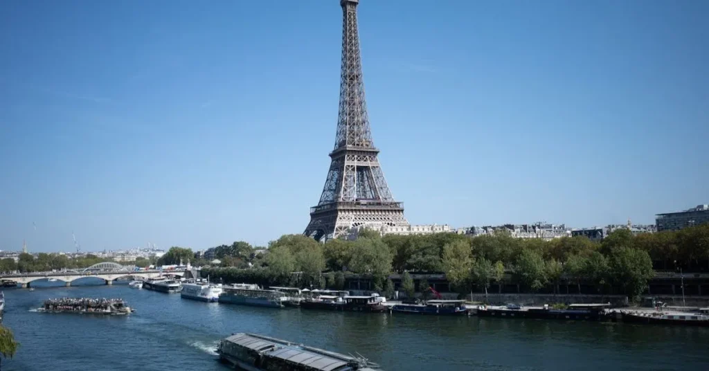 Melhores lugares para dar um beijo em Paris.