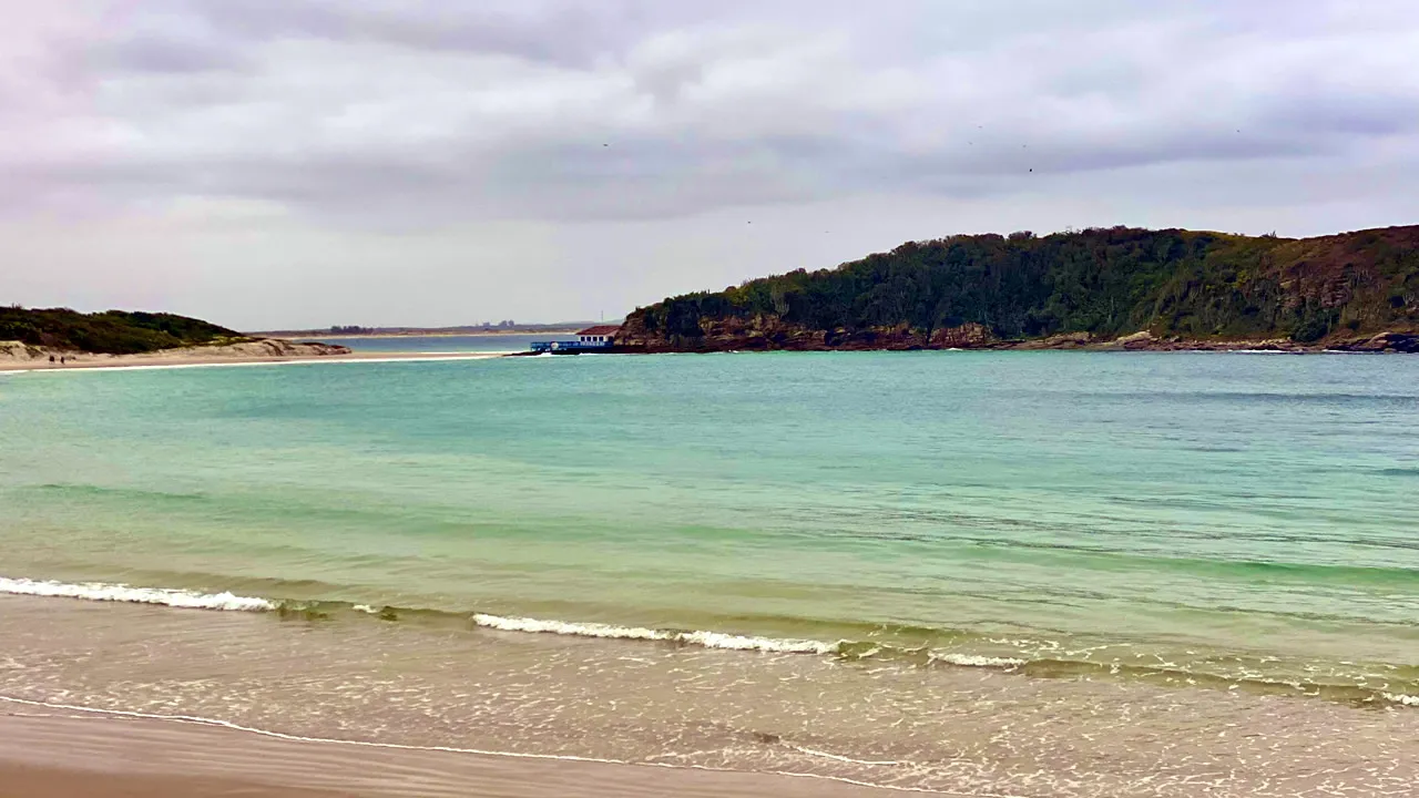 Praia das Conchas.