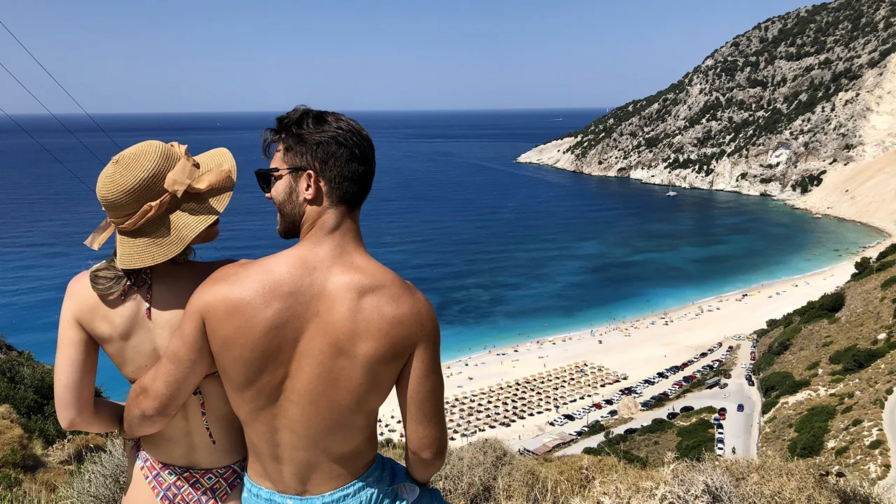 Mirante da praia de Myrtos.