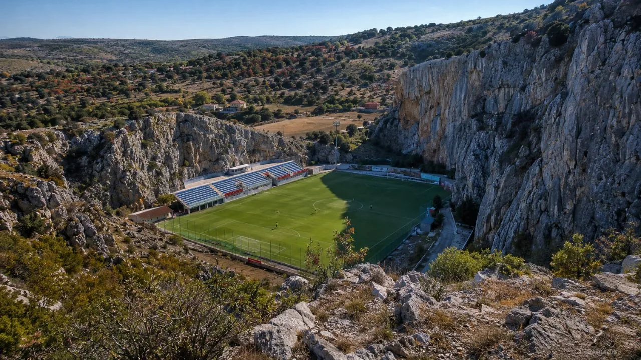 Gospin Dolac, futebol entre penhascos na Croácia