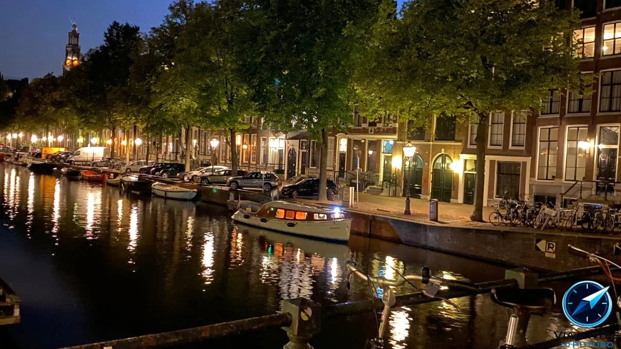 Amsterdã.