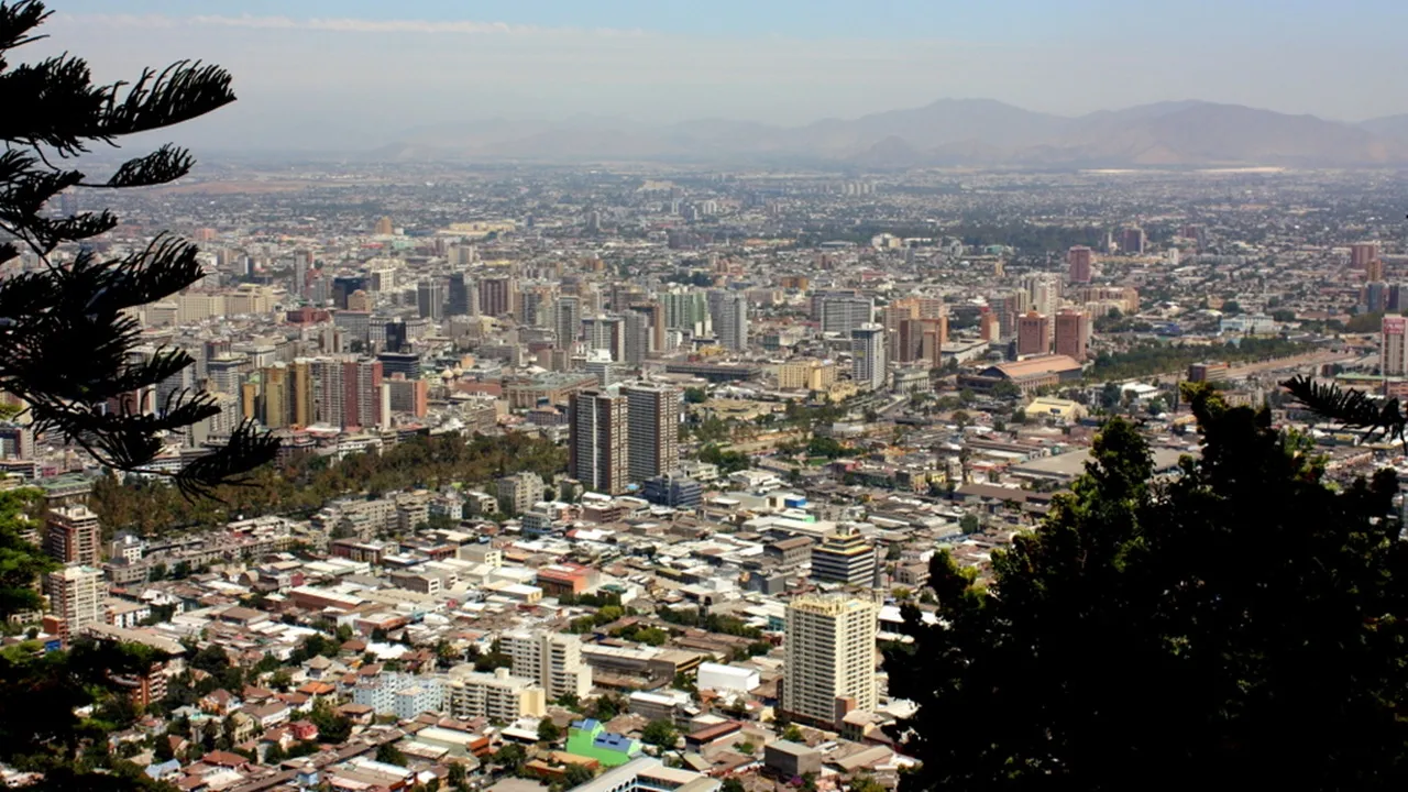 Como é a vista do Cerro San Cristóbal?